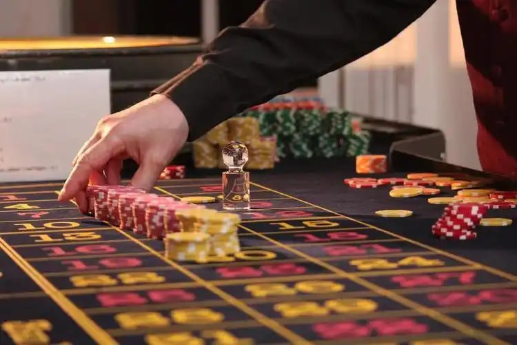Gambaran umum program bonus dan promosi yang tersedia di aleksis17